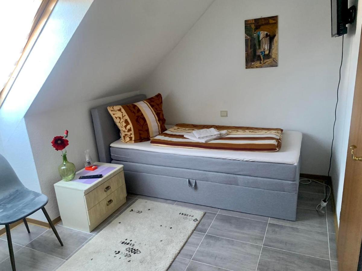 Haus Am Burghain Naumburg  ภายนอก รูปภาพ